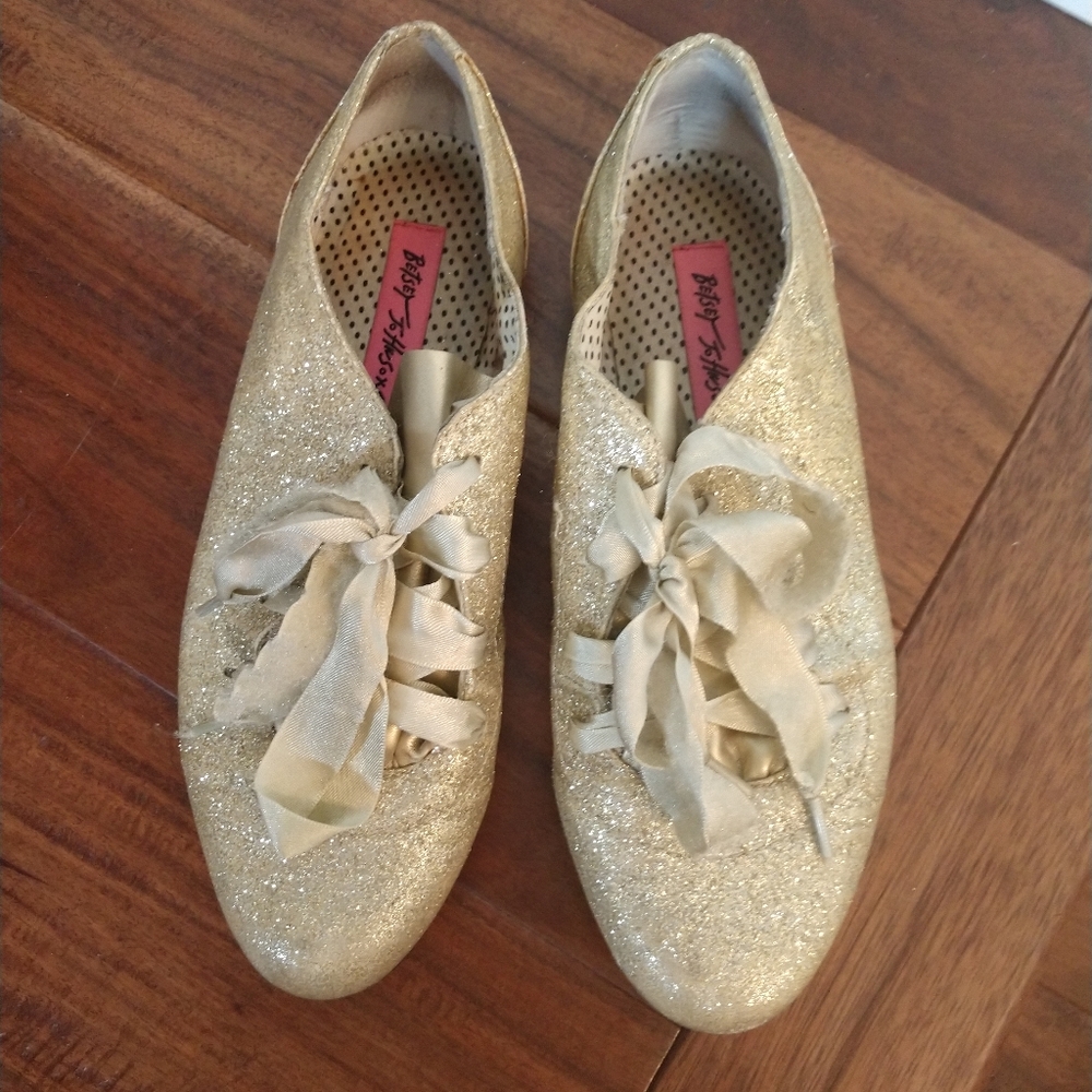 Betsey Johnson Glitter Laced Shoes